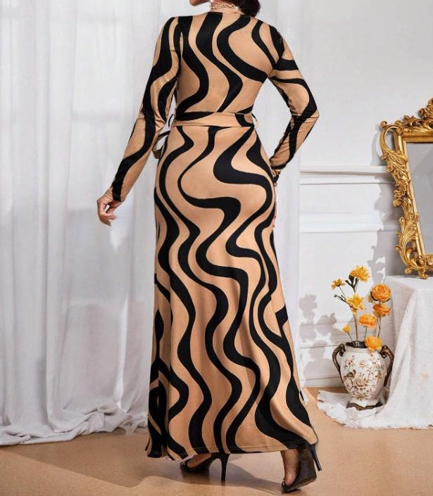 Fashionable Dress